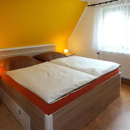 Schrot Apartment *
